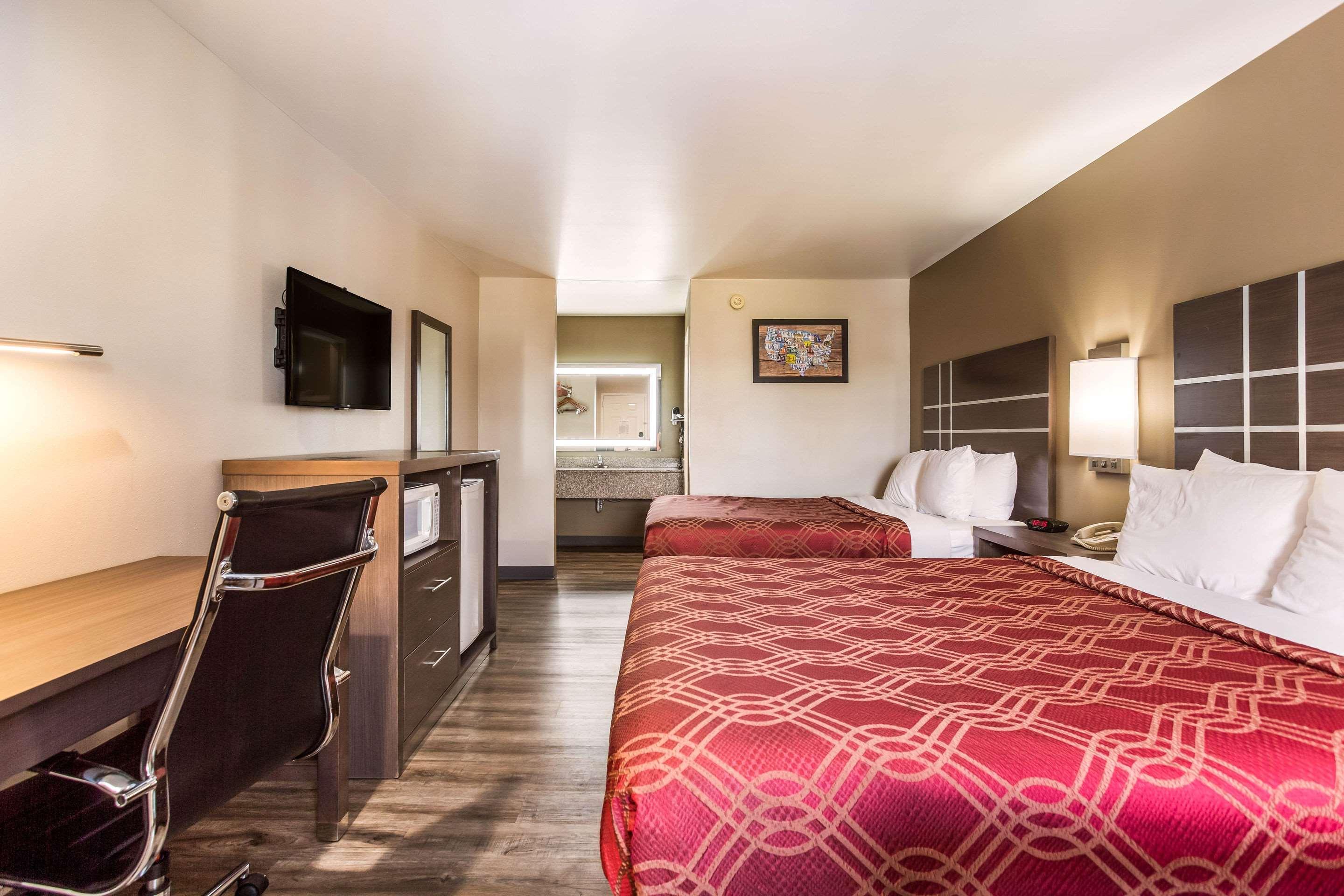 Econo Lodge Inn & Suites Murfreesboro Zewnętrze zdjęcie