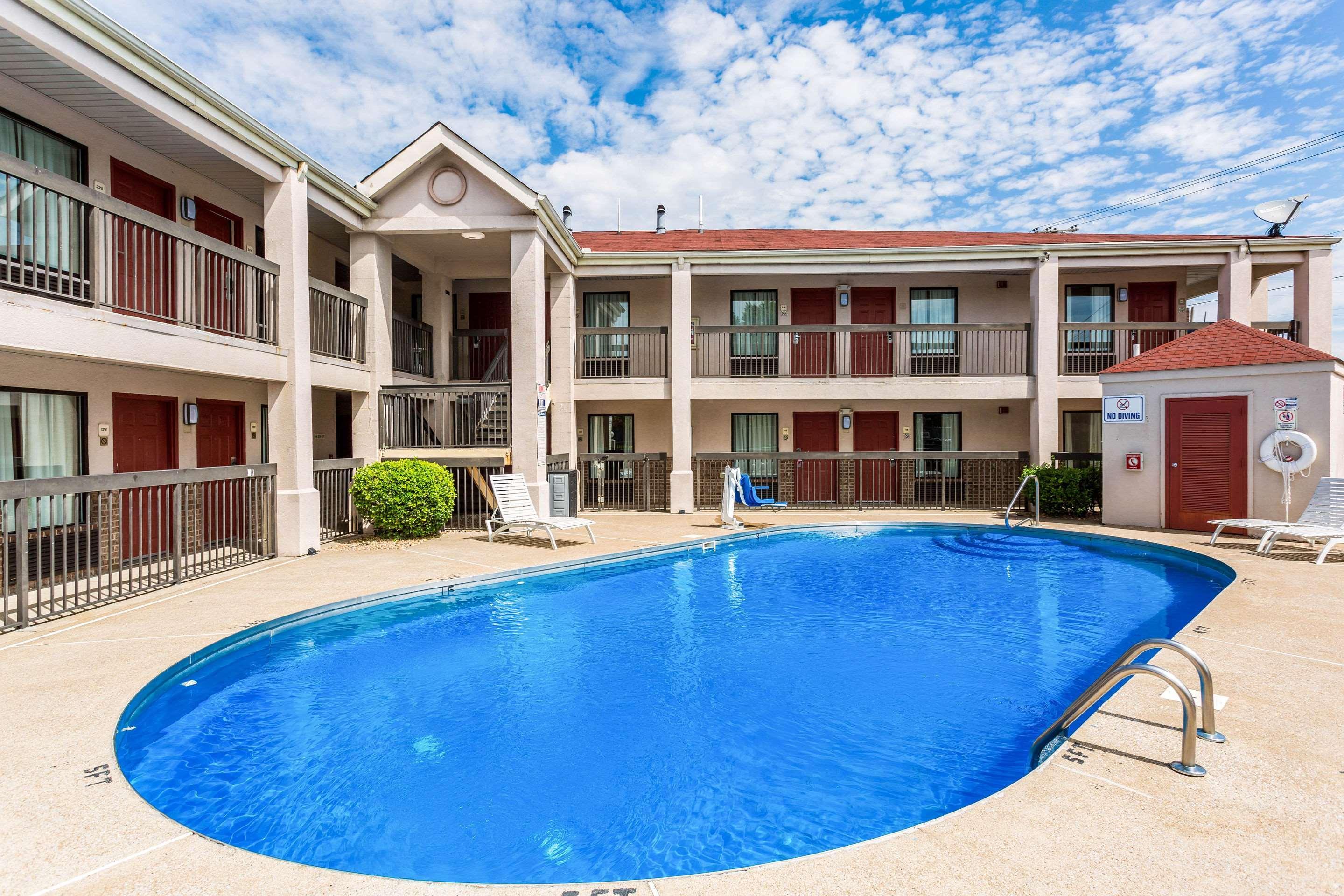 Econo Lodge Inn & Suites Murfreesboro Zewnętrze zdjęcie