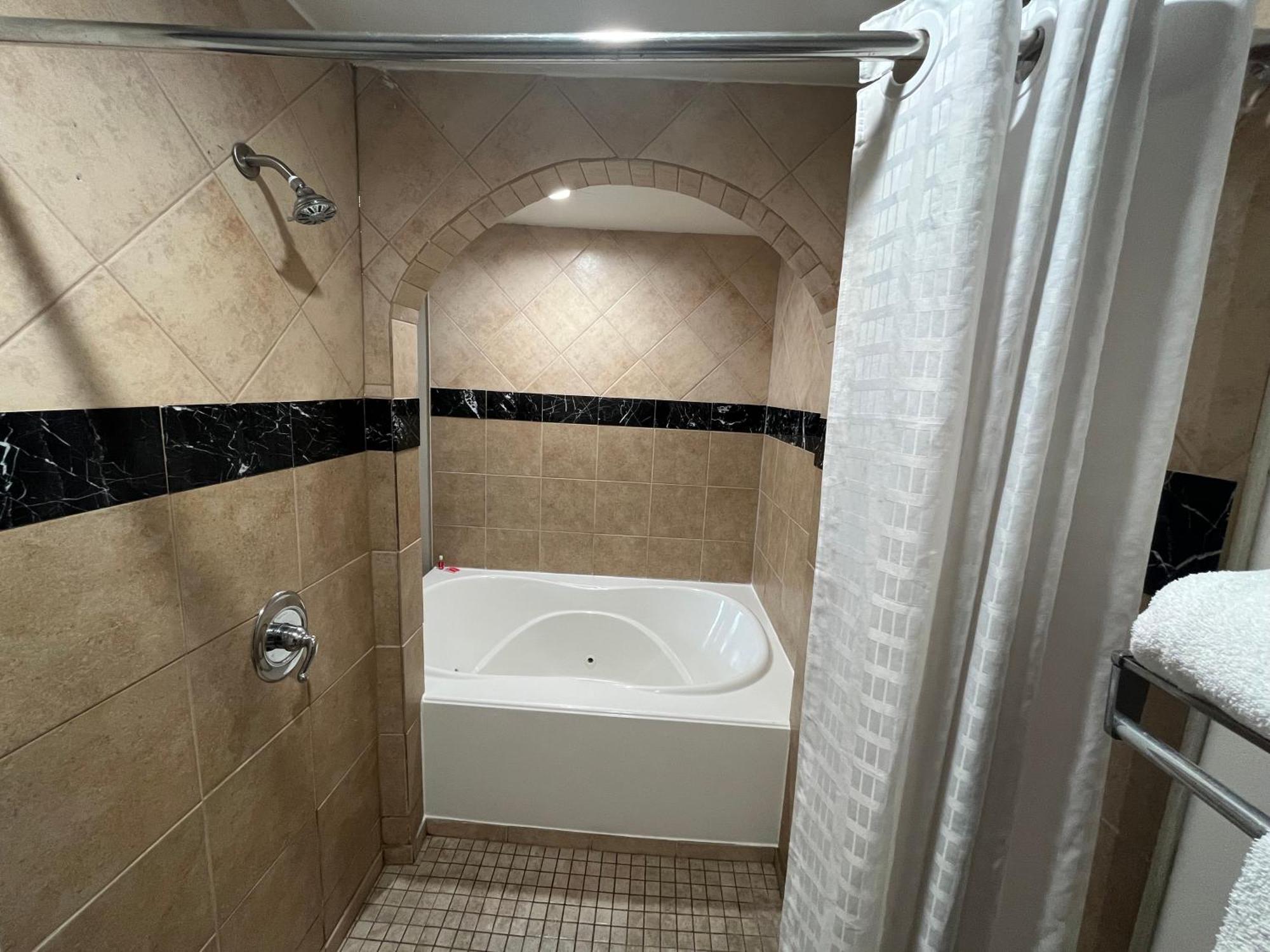Econo Lodge Inn & Suites Murfreesboro Zewnętrze zdjęcie