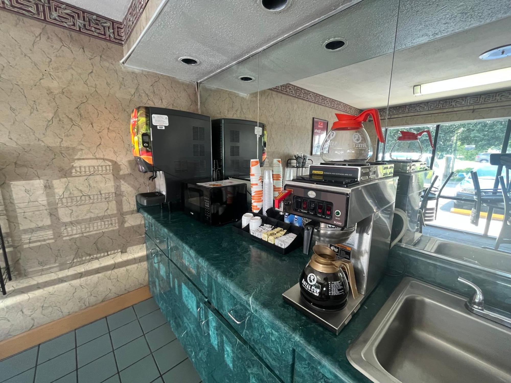 Econo Lodge Inn & Suites Murfreesboro Zewnętrze zdjęcie